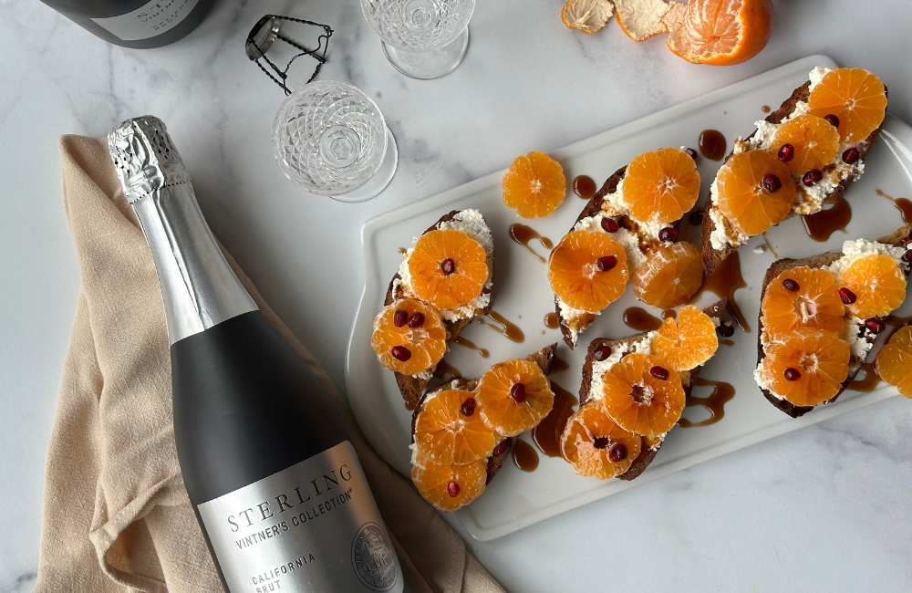 Crostini with Mandarins & Pistachios 